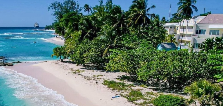 Beach at Sugar Bay in Barbados
